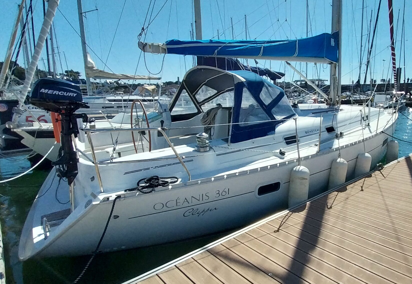 Oceanis Clipper 361 à la location